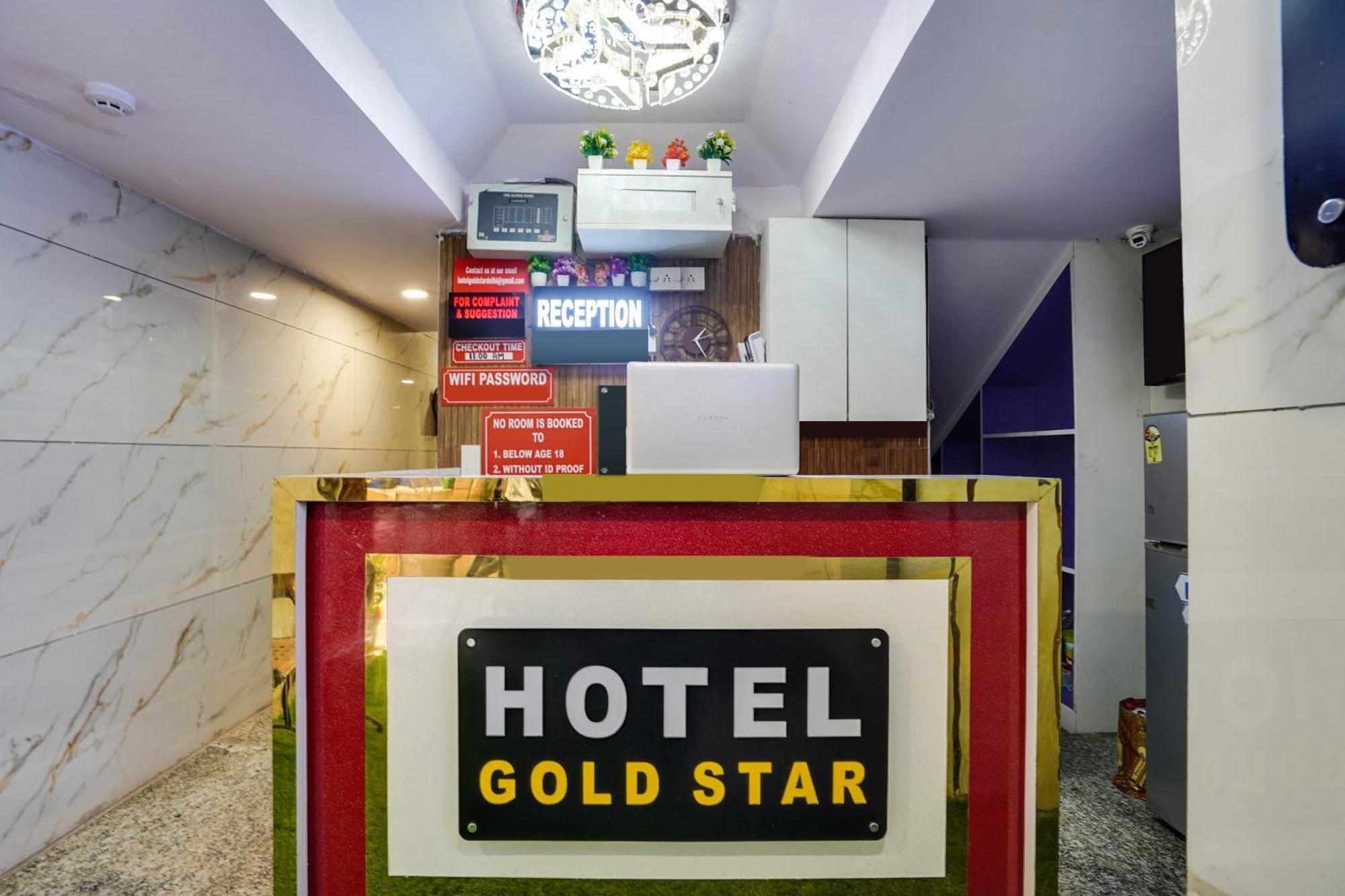 Super Hotel O Hotel Gold Star New Delhi Exterior photo